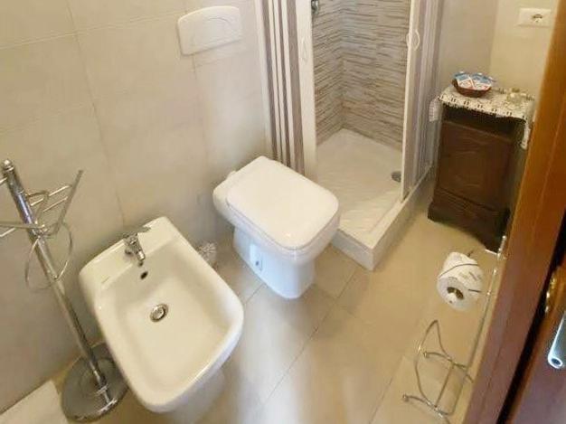 Noemisabry - Casa Vacanze Бари Экстерьер фото